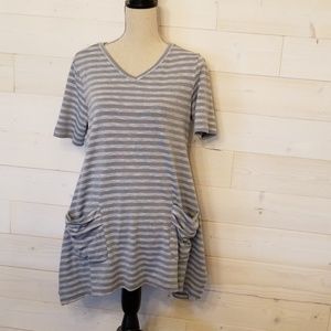 Logo shortsleeve pocket tunic